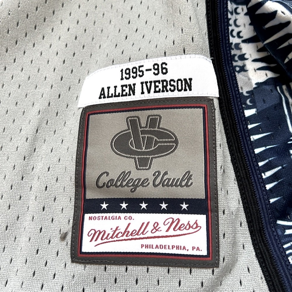 Mitchell & Ness jersey - Picture 9 of 10